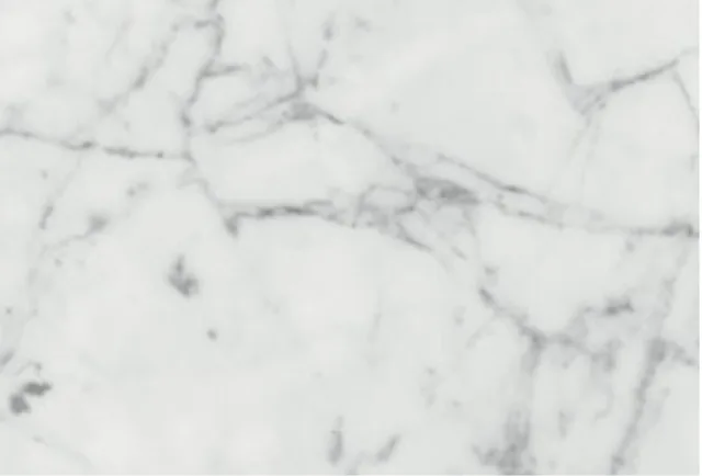 Amostra de mármore Carrara, fundo branco com veios cinza